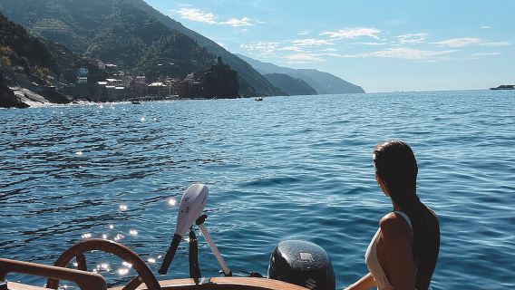 3 Hour shared Cinque Terre tour + Swim Stops at Secluded Beaches!