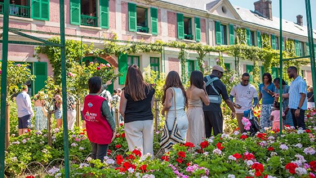 Halbtagesausflug nach Giverny und zu Monets Haus von Paris mit Guide oder Audio