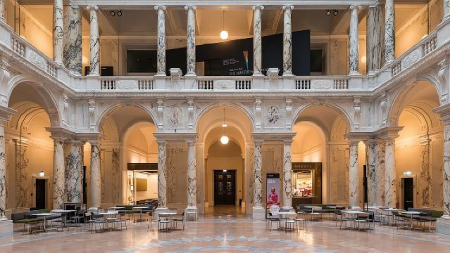 Salta la Fila: Biglietto d'Ingresso per il Weltmuseum Wien