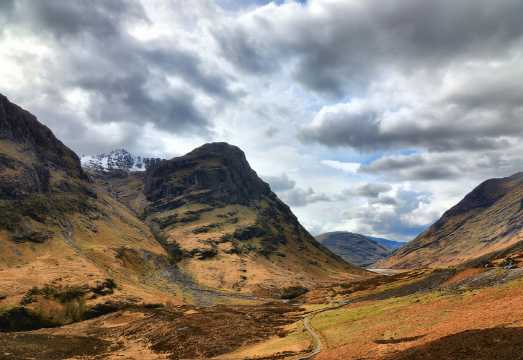 Fort Augustus + Loch Ness + Glencoe 1-day Tour [Chinese Guided Tour | Optional Loch Ness Cruise]
