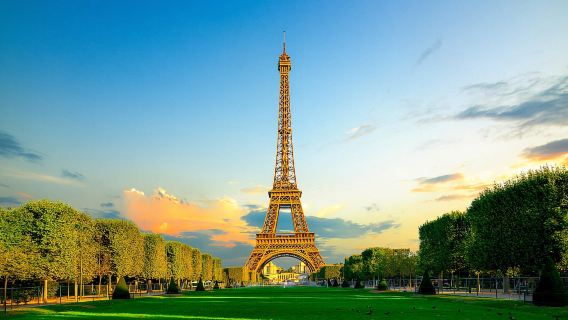 Eiffelturm-Gipfel oder Zugang zur 2. Etage und Besichtigungstour