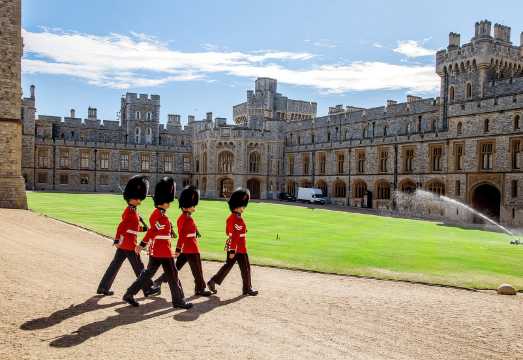 London: Windsor Castle, Stonehenge, and Bath Day Trip