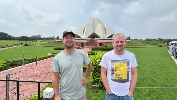 Delhi: Old and New Delhi Full or Half Day Guided Tour