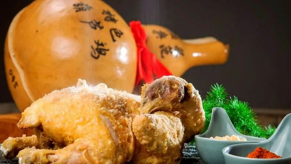 Xi'an Evening Food Tour by Tuktuk: Stroll through Ancient Alleys & Immerse in Unique Silk Road Food