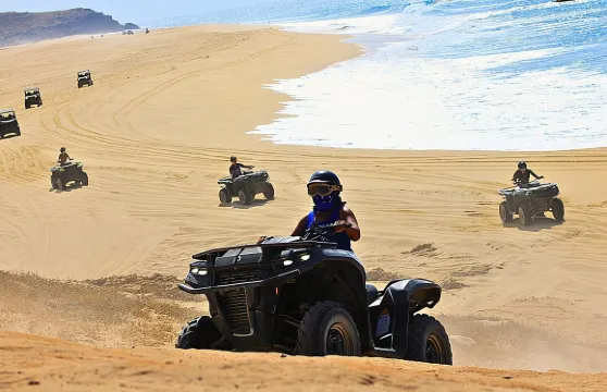 卡波米格里諾海灘和沙漠 ATV 之旅以及龍舌蘭酒品嚐