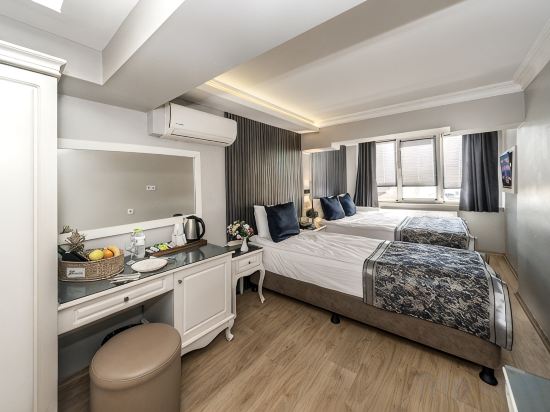 Beyazit Palace Hotel Room Type - Standard Triple Room Beyazit Palace Hotel Room Type - Standard Triple Room