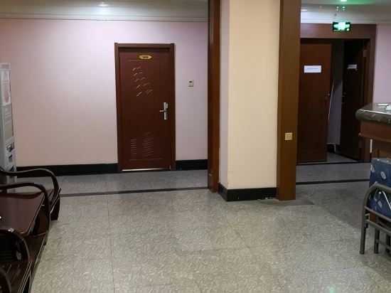 Others 5, Yisongting Hotel (Dalian Harbour Plaza Subway Station), Dalian