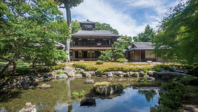 Family Mitsui House Museum with green tea admission ticket