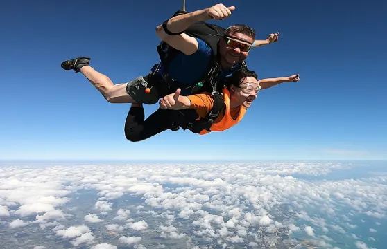 博鰲海上跳傘基地跳傘體驗+手持攝像服務大小同價