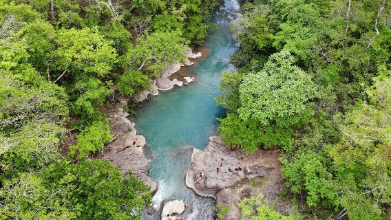 Cascata La Leona Cliffjumping White water Tubbing PrivateTour