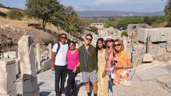 FOR CRUISERS: PRIVATE EPHESUS TOUR INCLUDES ENTRY FEES & Lunch
