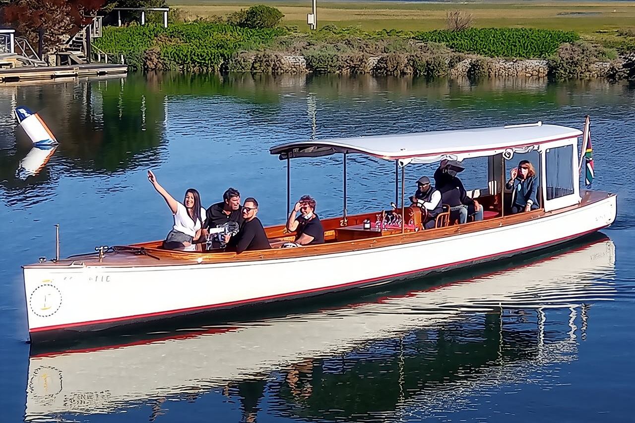 Knysna Boat Cruise aboard Coquette