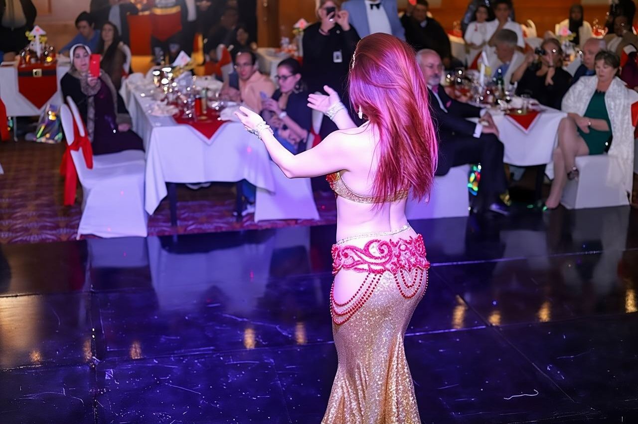 Cairo Dinner Cruise in Nile River With Belly Dancer show