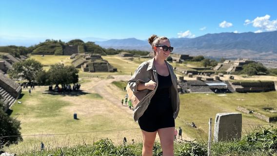Exclusive: Monte Albán, Hierve el agua, Teotitlán & Mezcal Tour