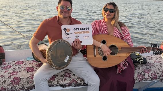 Pelayaran Felucca saat Matahari Terbenam di Sungai Nil di Luxor (Pribadi)