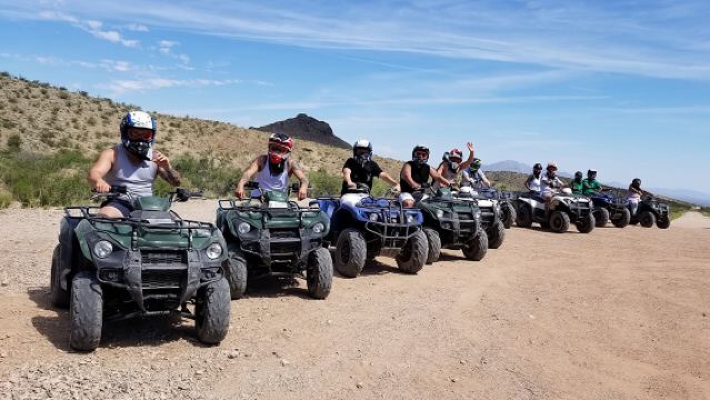 Excursión de medio día en vehículo todoterreno por el desierto de Mojave desde Las Vegas