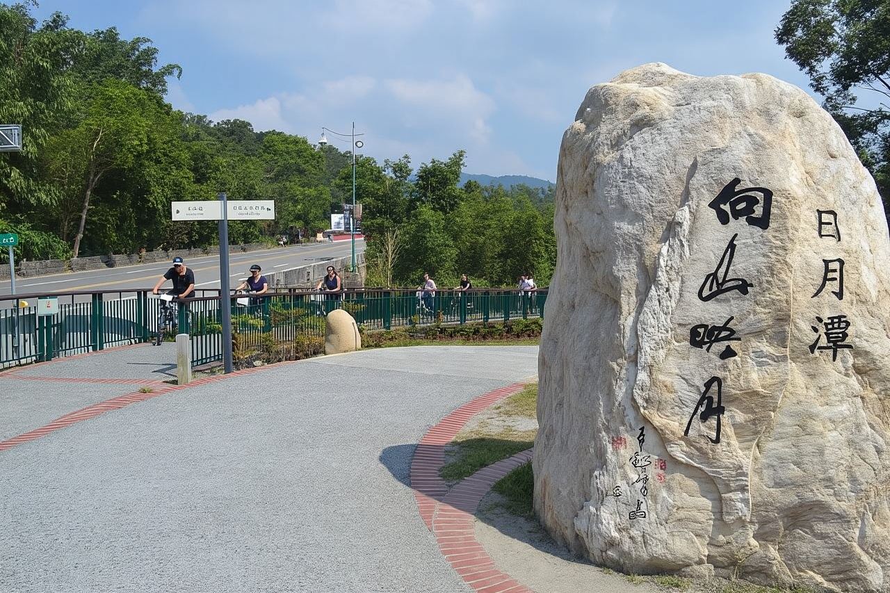 Sun Moon Lake Day Tour from Taichung City [Land, Water, and Air Experience] | Private Charter Available