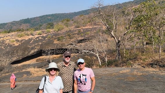 "Tour delle grotte di Mumbai Kanheri: un insediamento buddista"