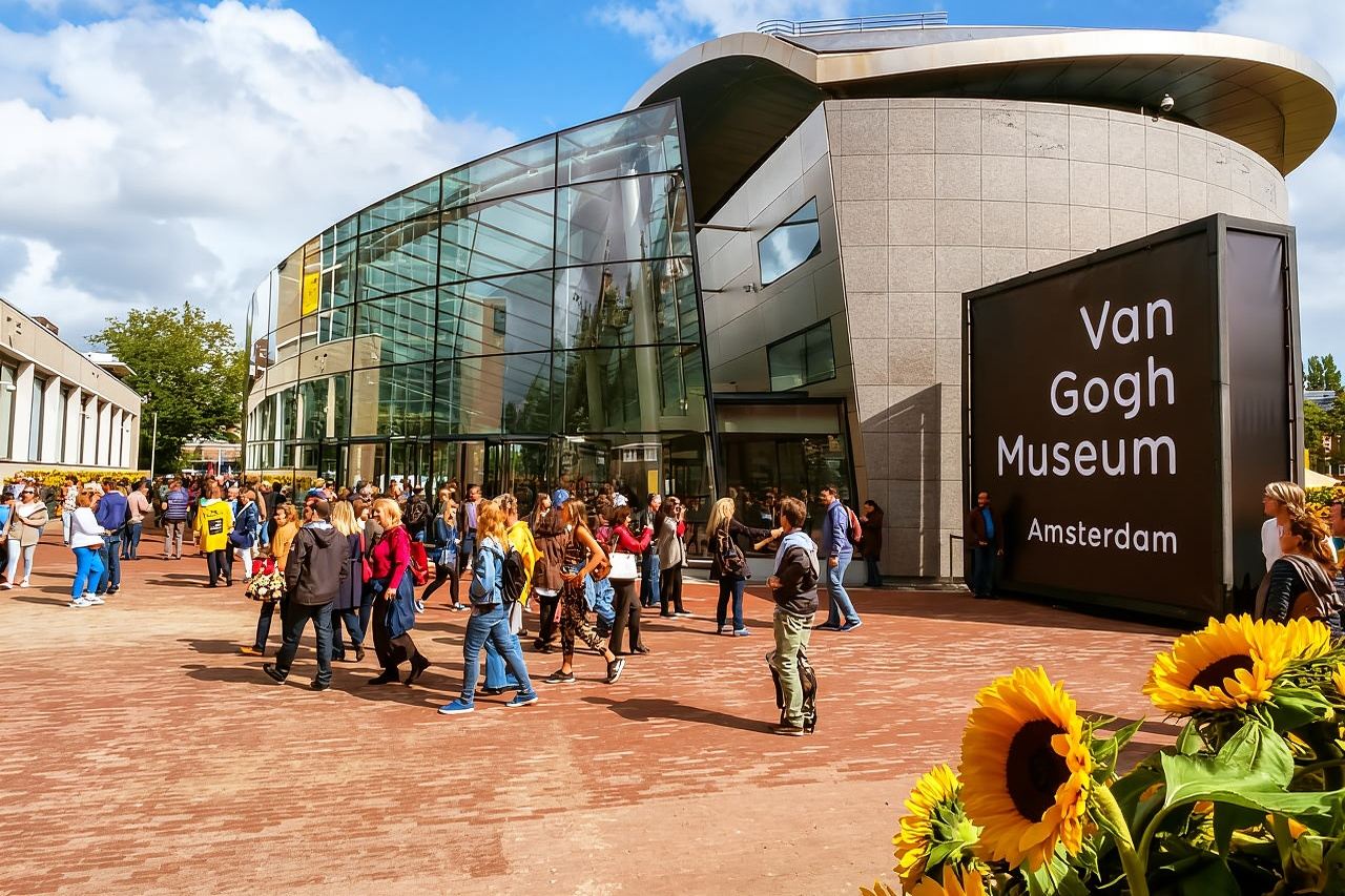 Amsterdam Van Gogh Museum Guided Tour with Tickets Included