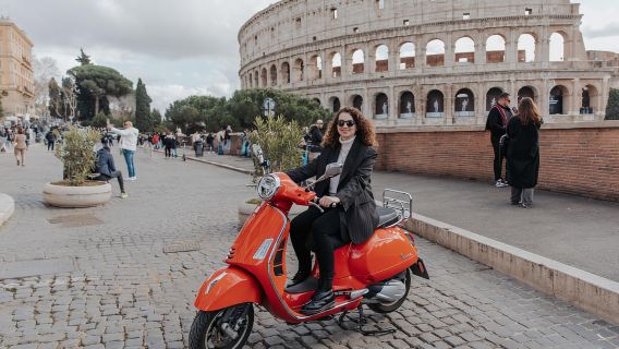 Поездка на Vespa по улицам Рима с фотографированием
