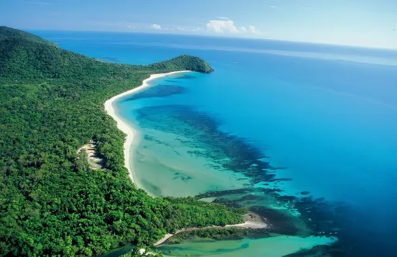 開恩茲大堡礁翡翠島+綠島一日遊（含浮潛設備/玻璃底船）