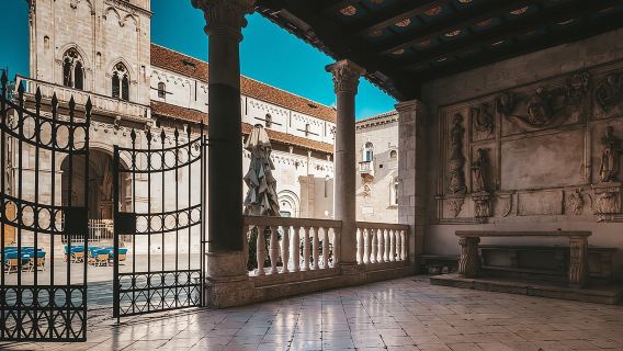 Trogir walking tour with a local guide