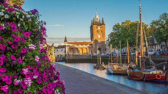 Escape Tour self-guided, interactive city challenge in Zierikzee