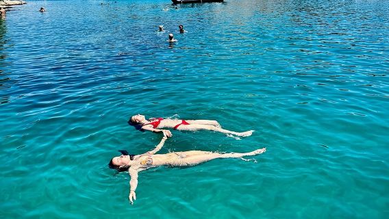 Private Tour ab Split: Blaue Lagune & 3 Inseln + Wein inklusive