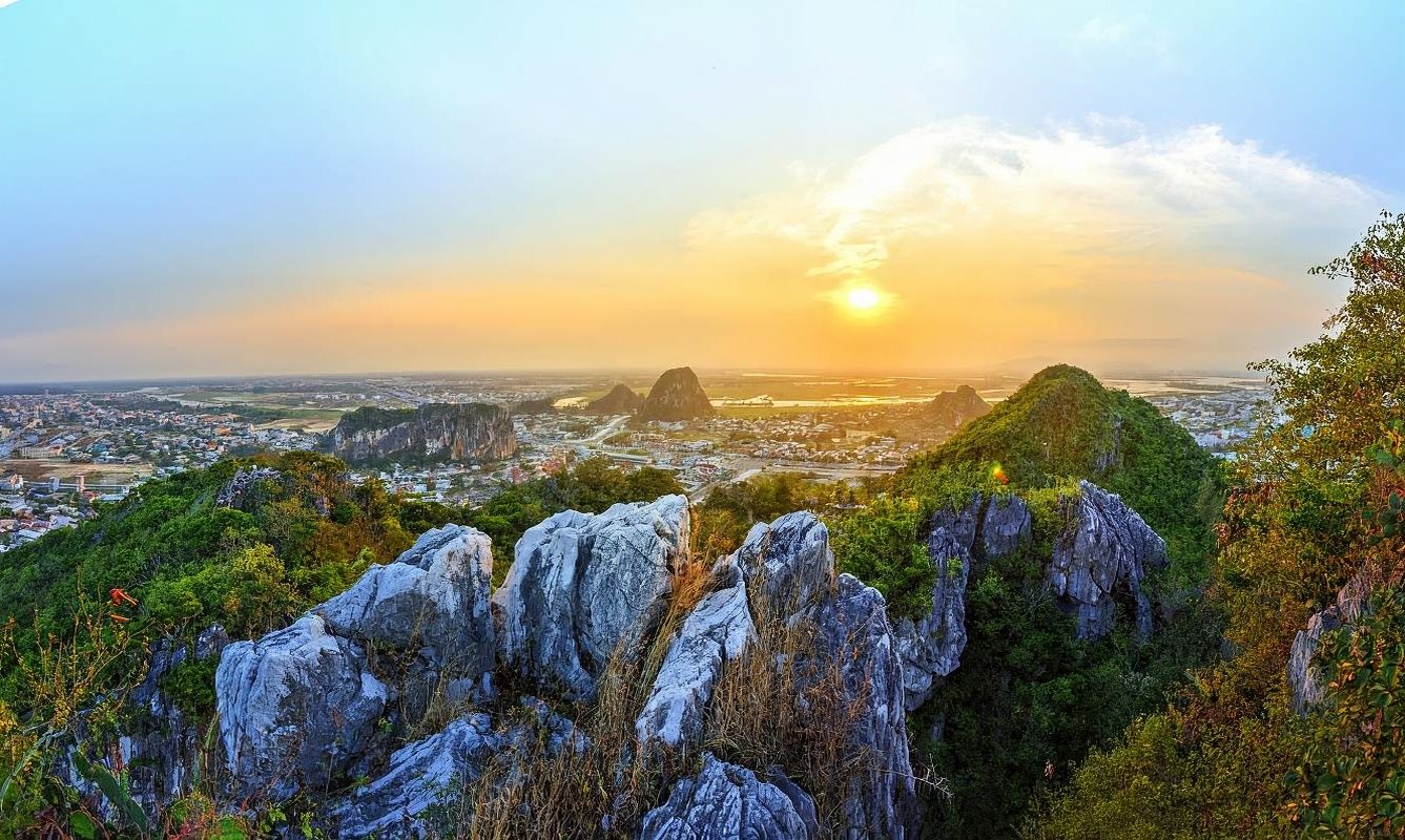 Explore the highlights of The Marble Mountains and Hoi An Ancient Town on this half-day tour|Vietnam