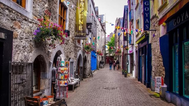 Walking and Tasting Tour of Galway City