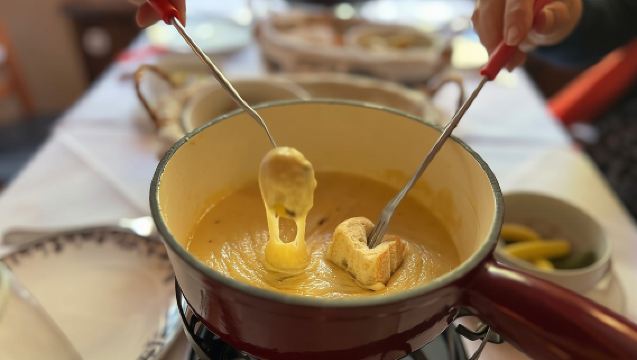 Zurich Food Tour with 10 Local Delicacies, Cheeses & Chocolates