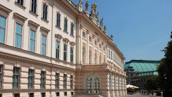 Vienna: Big Bus Guided Inner City Walking Tour