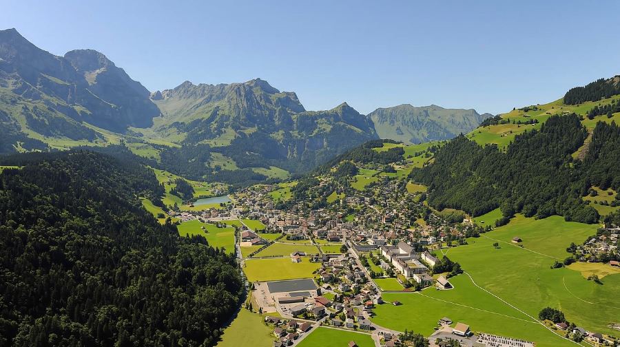 瑞士蘇黎世出發盧塞恩老城+英格堡一日遊(仙境小眾天堂小鎮)