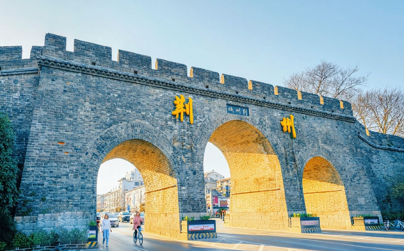 荊州博物館+楚王車馬陣-大楚荊州|解密熊家塚|小眾之旅