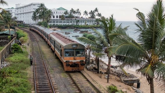 ศรีลังกา|รถไฟทะเลในเรื่อง Spirited Away + เมืองโบราณกาลเล่ + ชาวประมงค้ำถ่อ เหมารถวันเดียว/กำหนดเอง