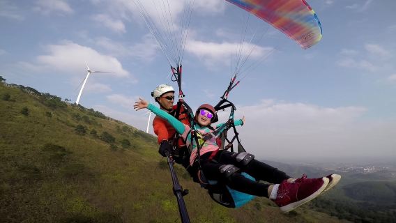 南寧六景霞義山滑翔傘基地滑翔傘飛行體驗【專業教練帶飛+六景汽車站免費接送】