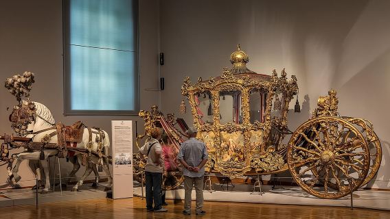 Skip the Line:Imperial Carriage Museum by Schönbrunn Kaiserliche Wagenburg Wien