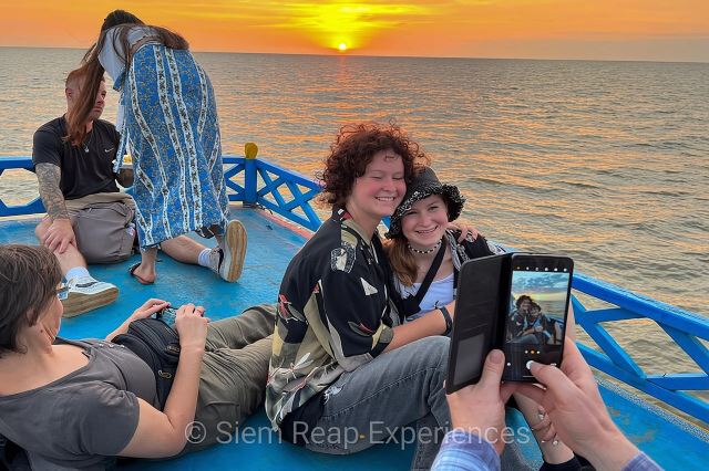 Mezza giornata nel villaggio di palafitte di Kompong Pluck sul Tonle Sap e tramonto