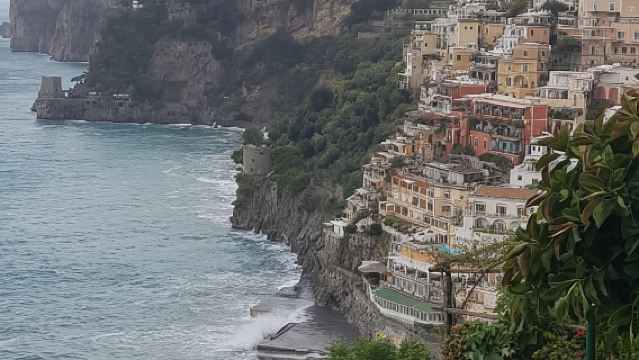 ซอร์เรนโต: ทัวร์ร่วมชายฝั่งอามาลฟีเต็มวัน