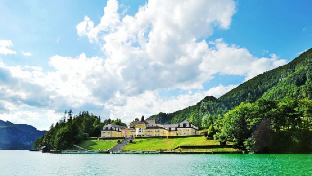 奧地利全境 陪同旅遊翻譯 展會翻譯 當地自由行地接 接機 （可私人定制）