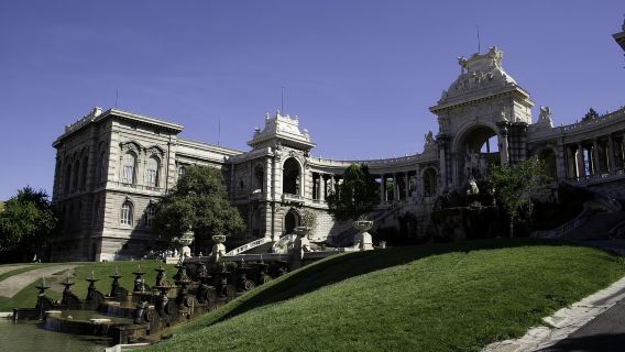 馬賽老港+地中海文明博物館+海岸線小火車+隆尚宮中文地陪徒步