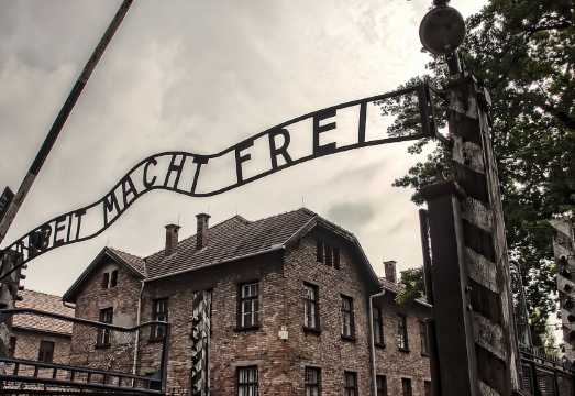 Krakow Memorial and Museum Auschwitz-Birkenau day tour [single traveler booking available + admission ticket included + official attraction guide]