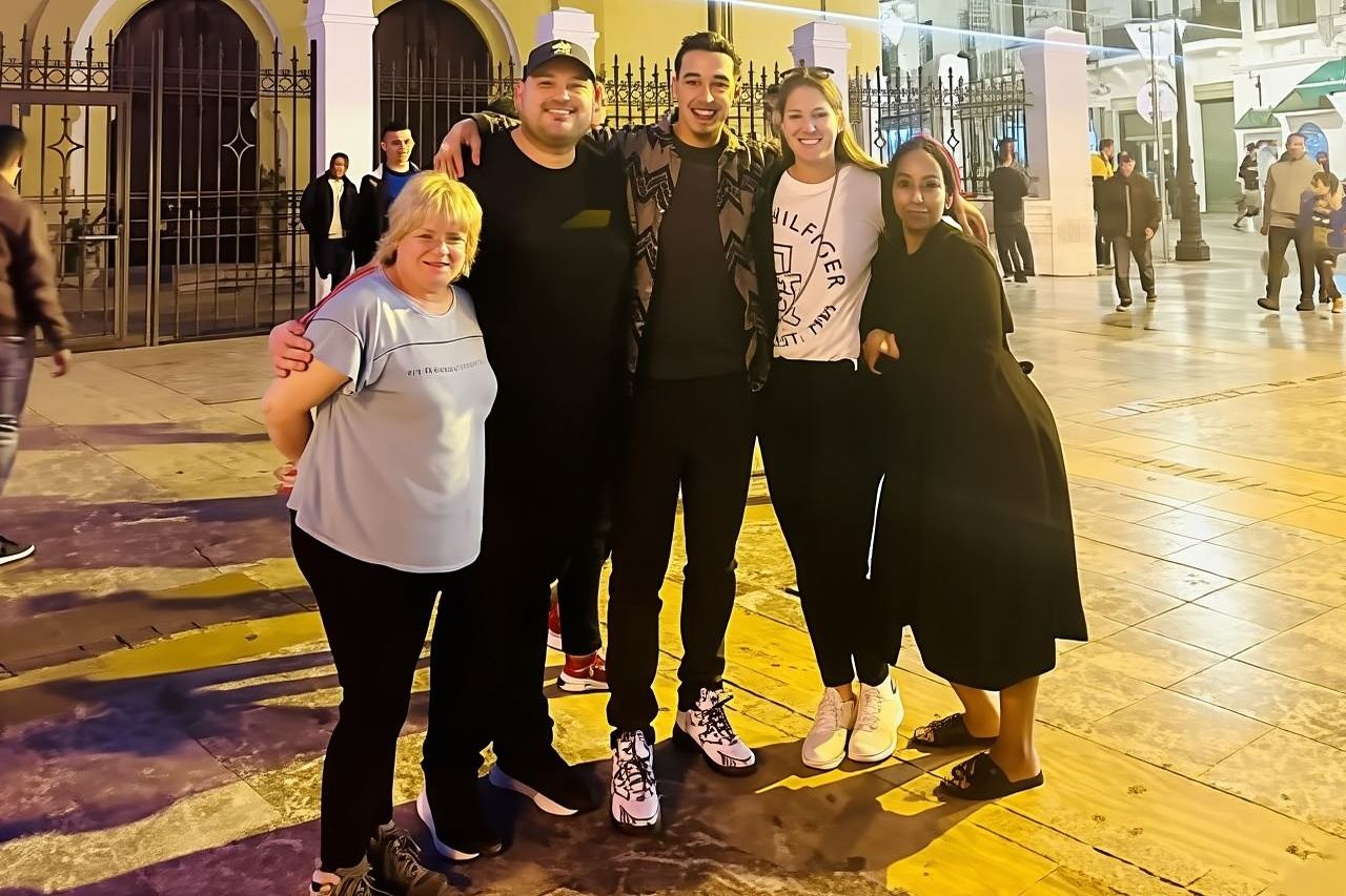 From Tangier: Special Day Trip to Chefchaouen and Tetouan