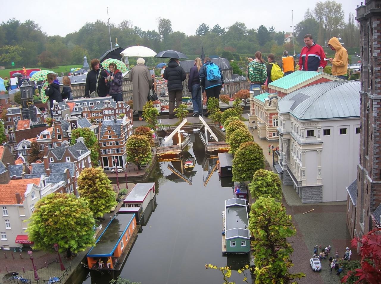 荷蘭阿姆斯特丹+立體方塊屋+和平宮一日遊/行程可調-中文專車