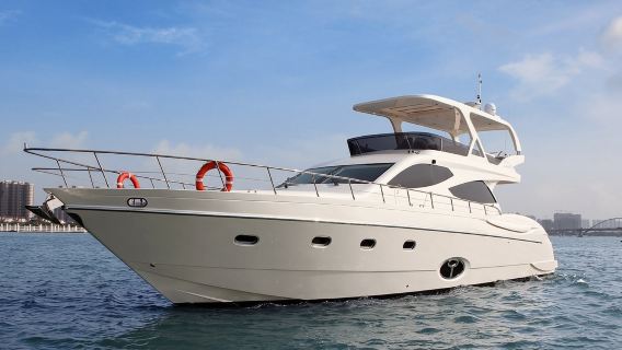 【上海遊艇租賃】上海遊艇會 66英尺豪華遊艇 包船夜遊黃浦江外灘東方明珠醉美夜景～支援生日求婚商務接待