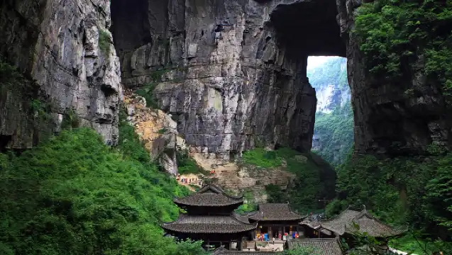 重慶出發：武隆天生三橋+龍水峽地縫一日遊【純玩·無購物】