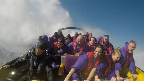 Sydney Harbour: 45-Minute Extreme Adrenaline Rush Ride