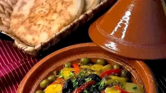 Agafay-Wüste: Abendessen + Show mit Kamelritt bei Sonnenuntergang & Quad-Fahrt