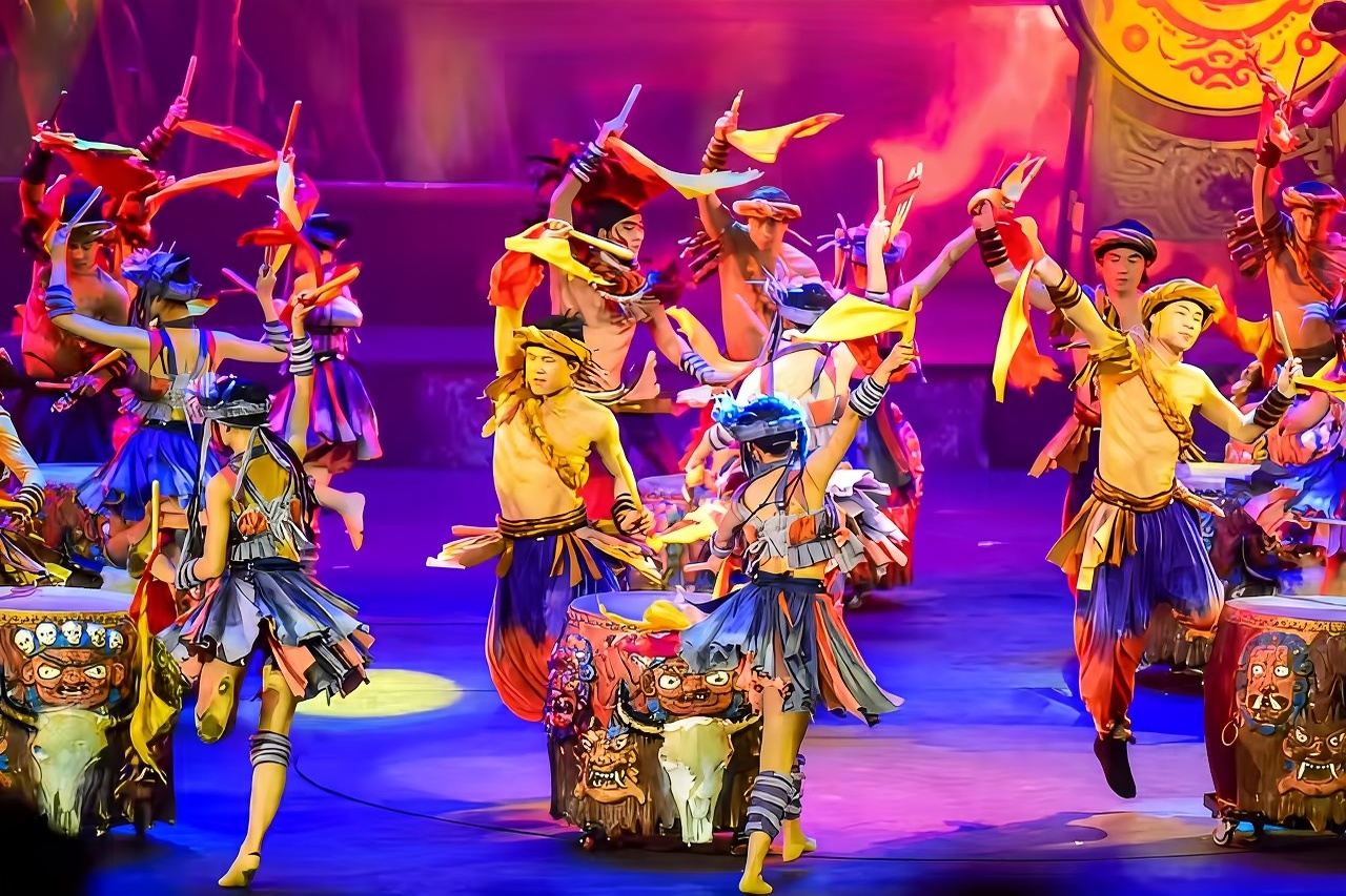 Zhangjiajie Charming Xiangxi Show Ticket (Experience Intangible Cultural Heritage Performances + Enjoy Miao Songs and Dances + Immerse Yourself in Xiangxi Culture)