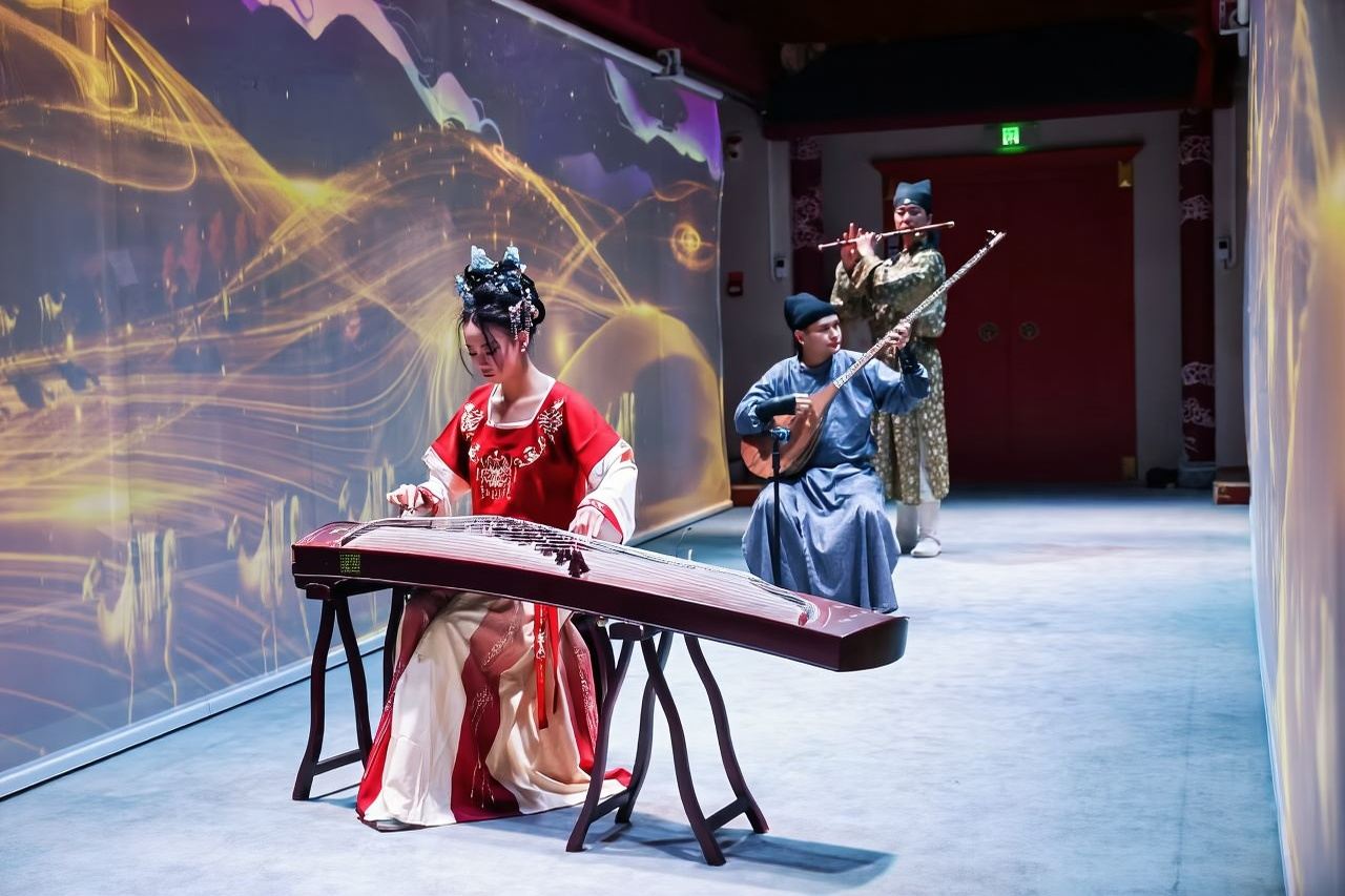 Urumqi: Ode to Chang'an - Immersive Imperial Banquet (Holographic Projection + Ancient Music and Dance + Golden Age of Tang Dynasty + Culinary Feast + Optional Costume and Makeup Experience)